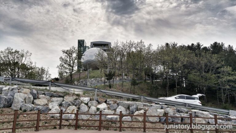 별도 보고 패러글라이딩도 할 수 있는 영월 별마로천문대